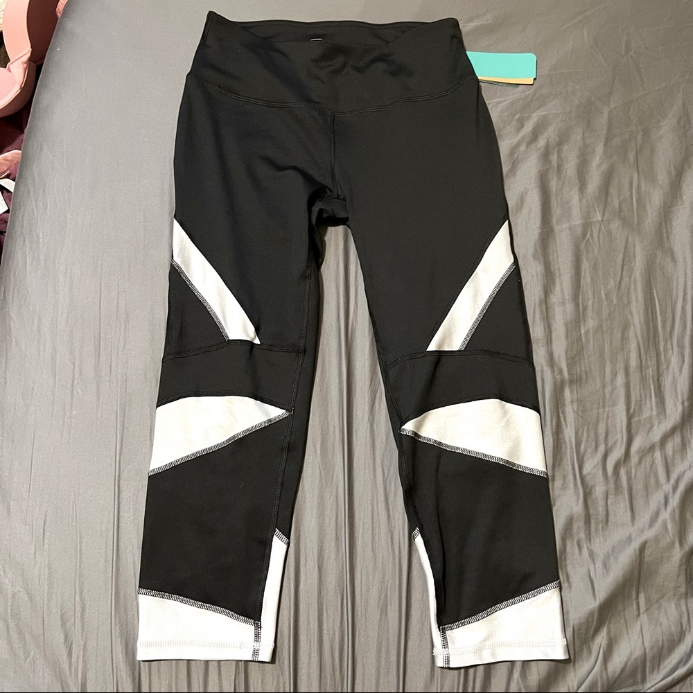 Leggings size small